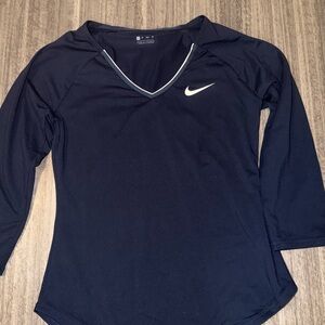 Nike Women's Navy Long Sleeve Tee
